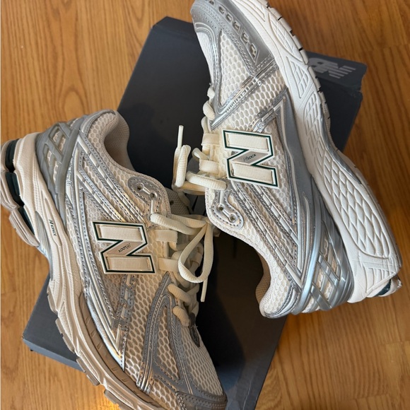 New Balance White and Gray Sneakers